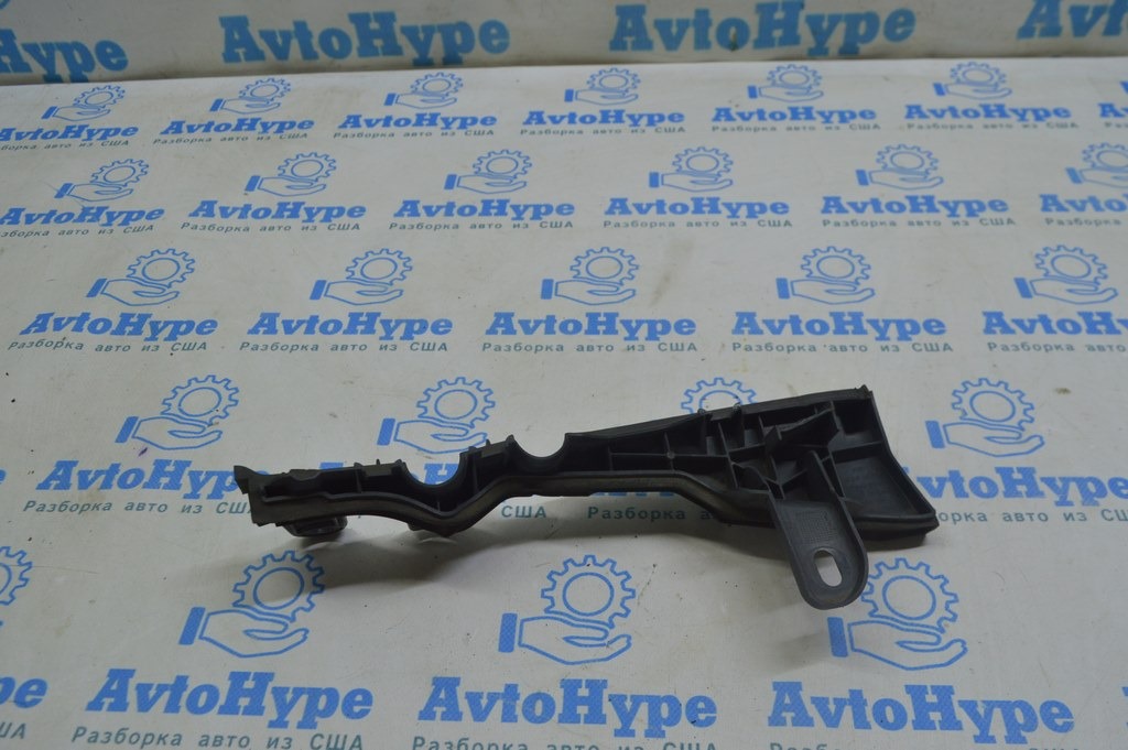 Уплотнитель решетки дворников правый Mercedes GLC X253 16-22 нижний