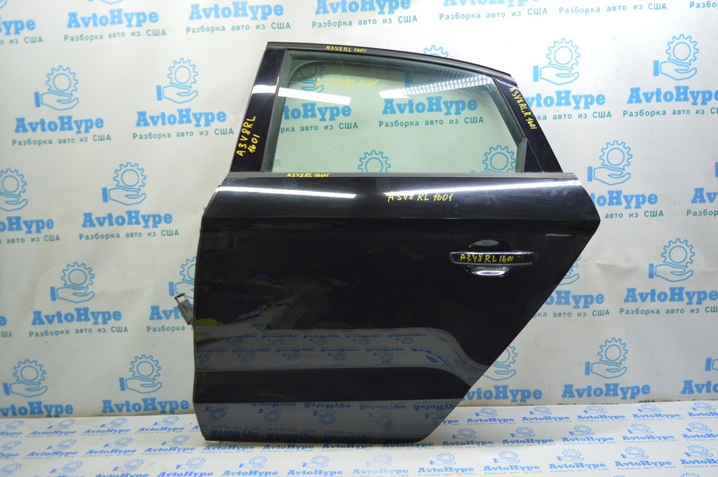 Дверь в сборе задняя левая Audi A3 8V 15-18 4d, 5d (01) черный цвет без ручки,заглушки,карты