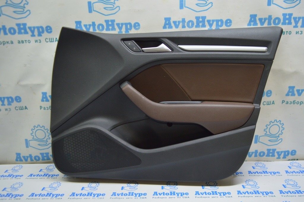 Обшивка двери карточка передняя правая Audi A3 8V 15-20 4d, 5d, коричневый цвет (01)