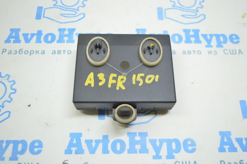 Компьютер двери передней правой Audi A3 8V 15-20