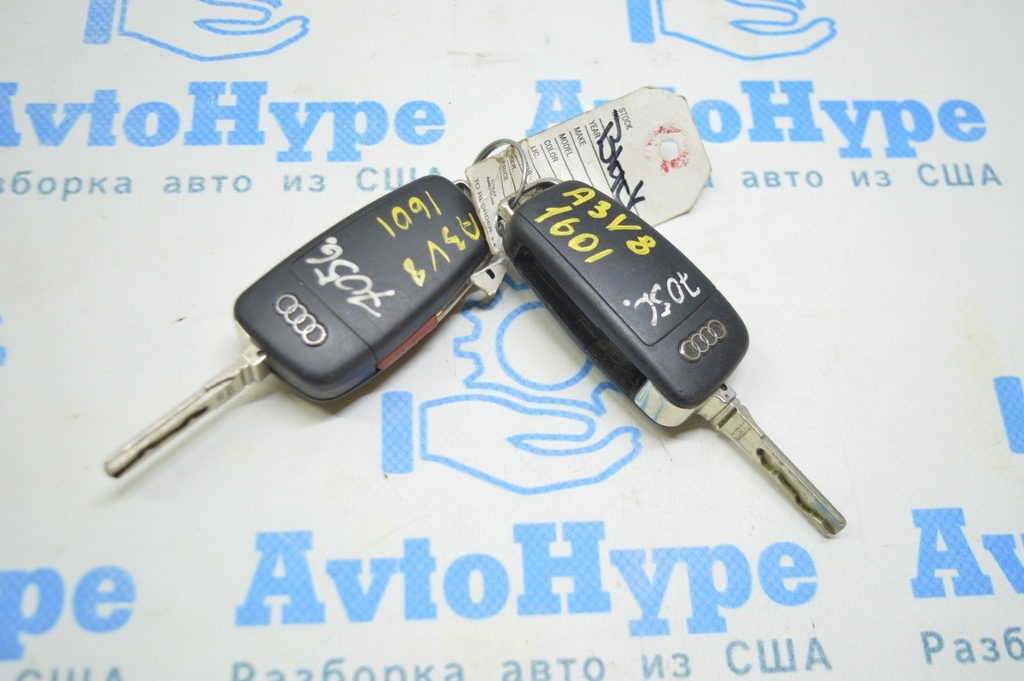 Ключ Audi A3 8V 15-20 smart 4 кнопки