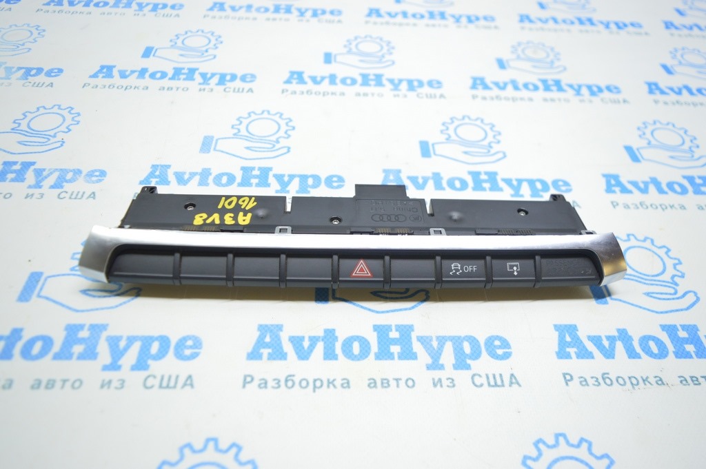 Панель переключателей Audi A3 8V 15-16 4d без парктроников, без drive select
