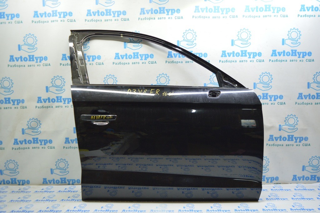 Дверь голая перед прав Audi A3 8V 15-20 черный цвет (01)