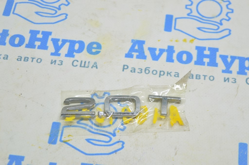 Эмблема надпись 2.0T Audi A4 B9 17-19