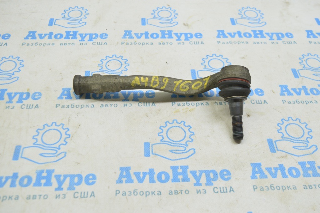 Рулевой наконечник правый Audi A4 B9 17-