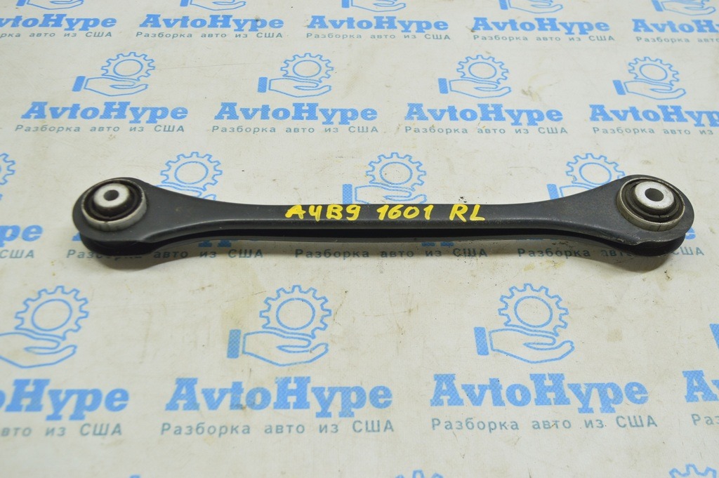 Рычаг поперечный нижний задний левый Audi A4 B9 17- перед