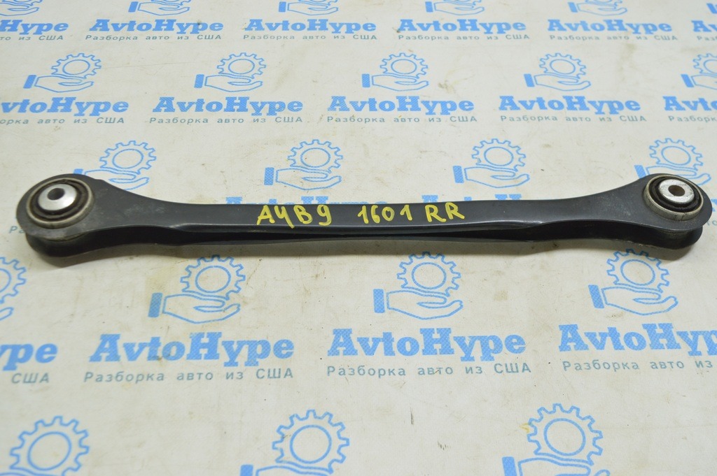 Рычаг поперечный нижний задний правый Audi A4 B9 17- зад