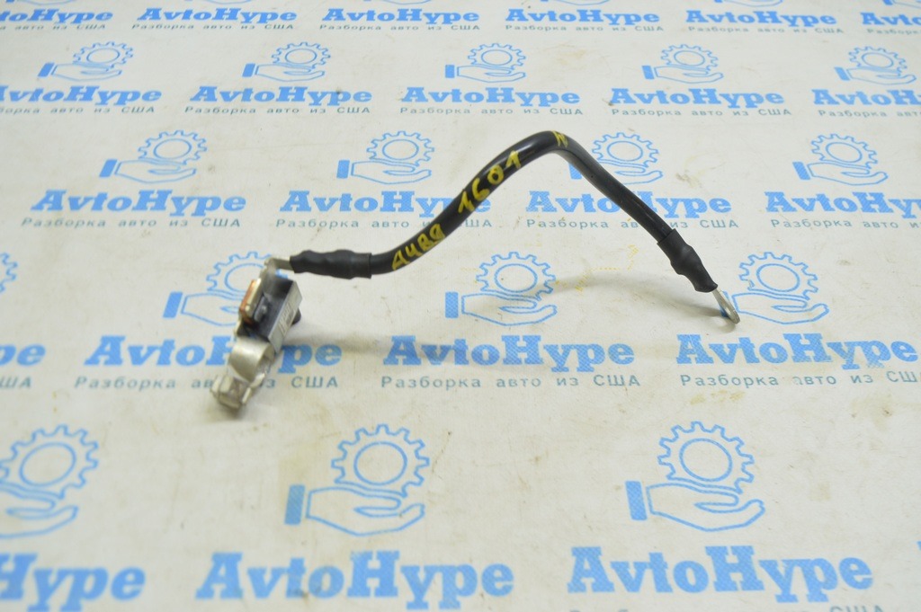 Клемма минусовая Audi A4 B9 17-