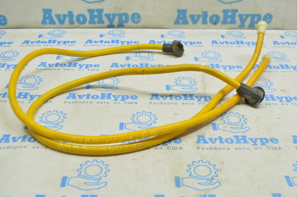 Дренажная трубка люка передняя левая Audi A4 B9 17-