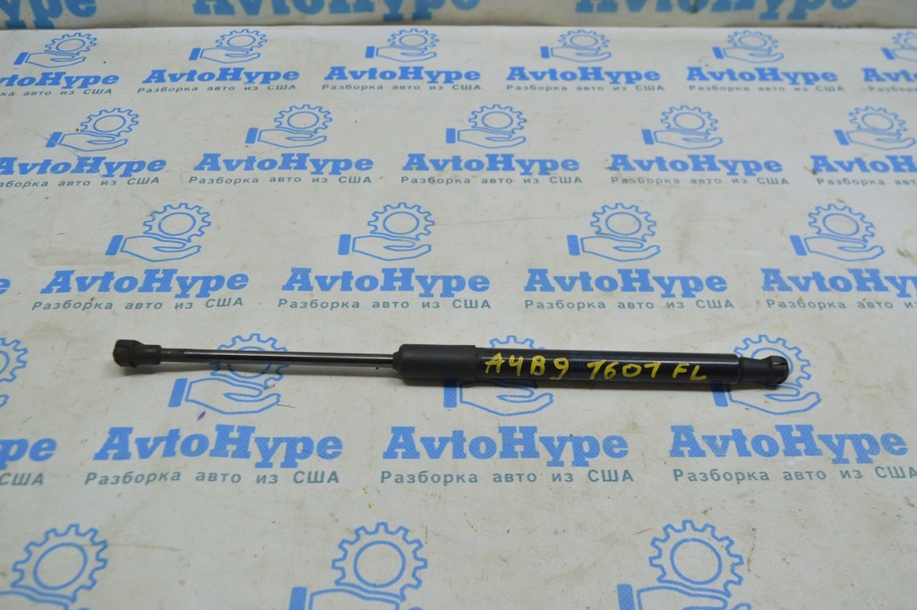 Амортизатор капота левый Audi A4 B9 17-