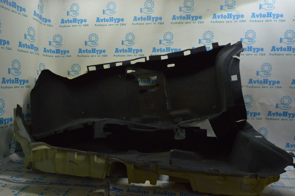 Покрытие пола Audi A4 B9 17-19 черное