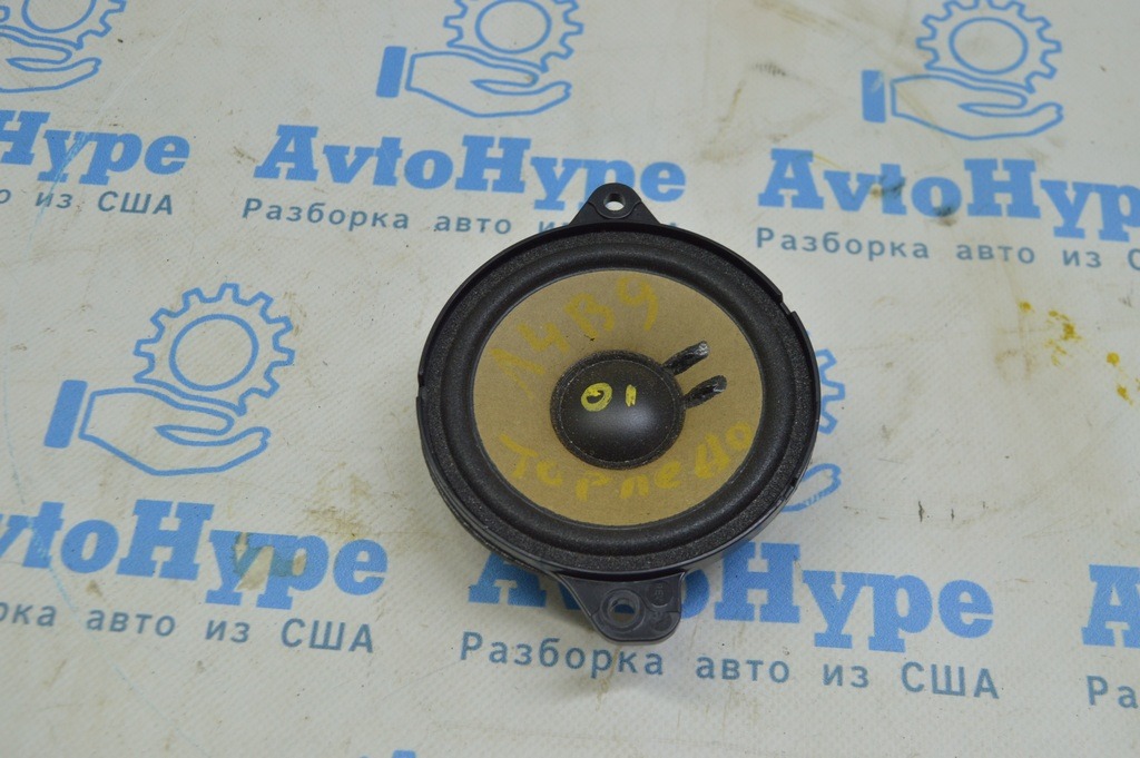 Динамик торпедный центр Audi A4 B9 17-