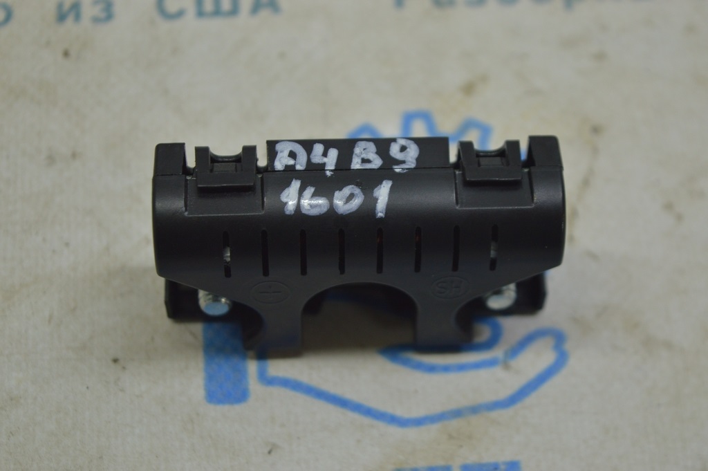 Помехоподавляющий фильтр Audi A4 B9 17-