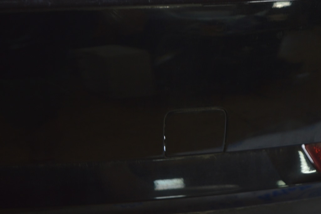 Заглушка буксир крюка заднего бампера Audi A4 B9 17-19