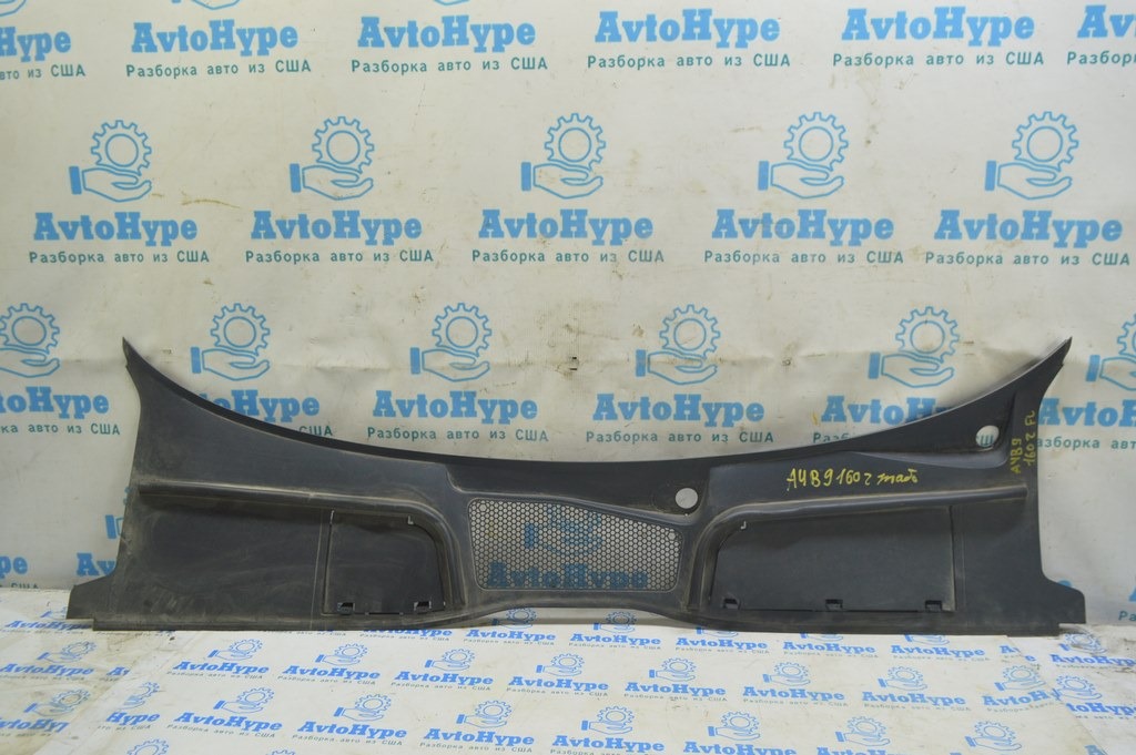 Решетка дворников пластик Audi A4 B9 17-