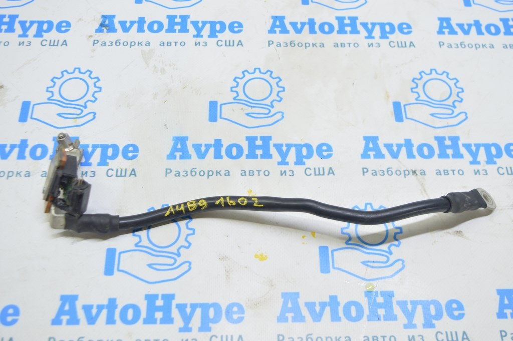 Клемма минусовая Audi A4 B9 17- (02) сломана