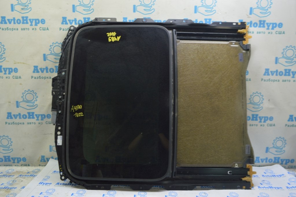 Люк в сборе Audi A4 B9 17- серая шторка 8W5877071 (02)