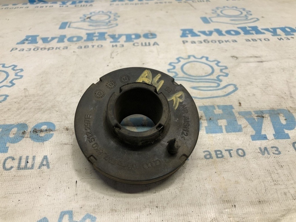Проставка пружины резиновая зад Audi a4 b8 08-16