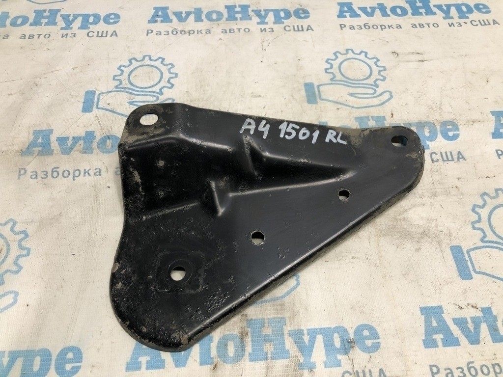 Лопух переднего подрамника зад лев Audi A4 B8 08-16