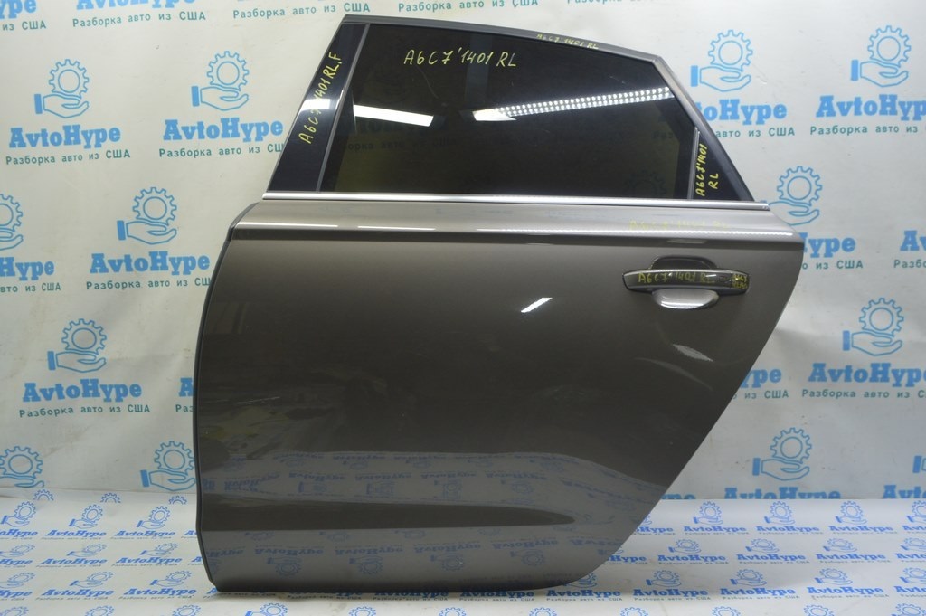 Дверь в сборе задняя левая Audi A6 C7 12-18 Y7Y7 (01) как на фото,в цвет ,идеал без замка