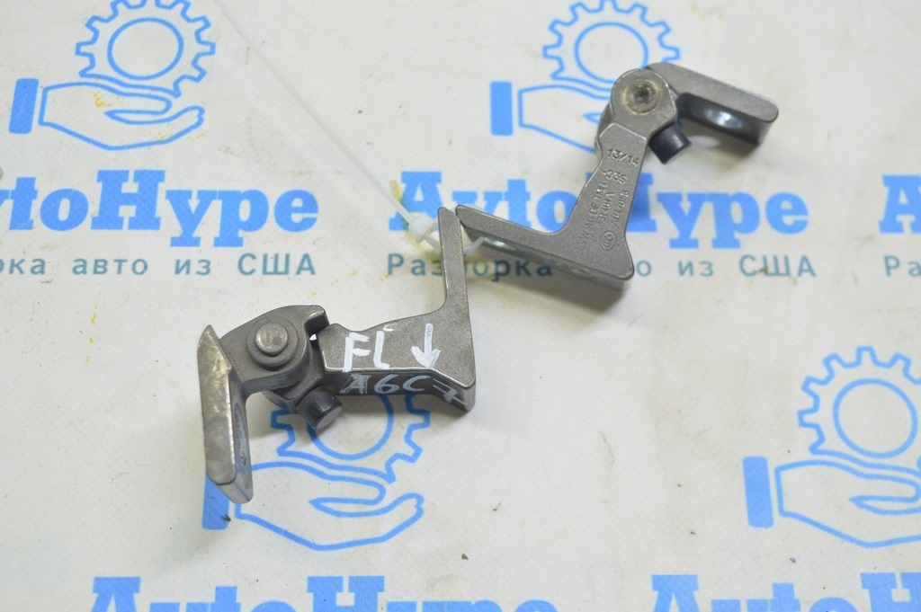 Петля двери верхняя передняя левая Audi A6 C7 12-18