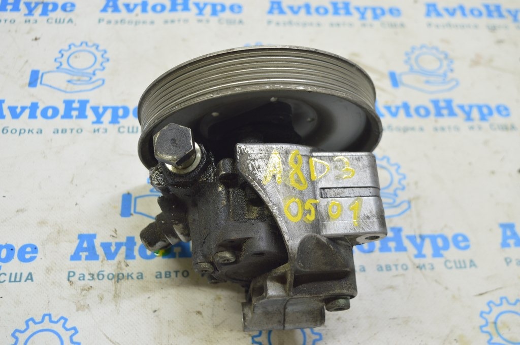 Насос ГУР Audi A8 D3 03-09 (01)