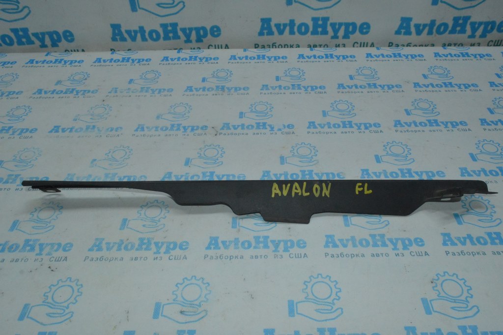 Уплотнитель крыла капот-крыло лев Toyota Avalon 05-12