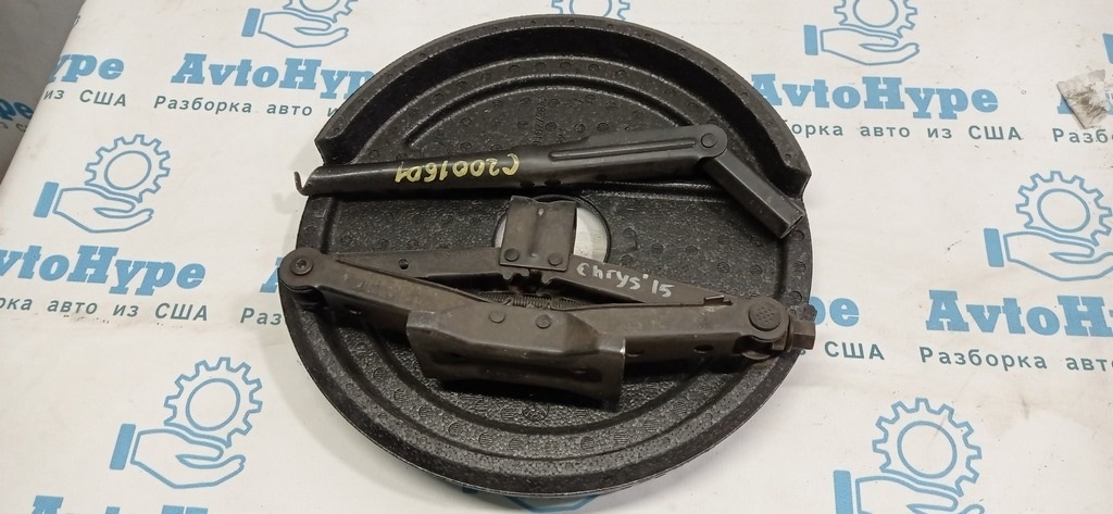 Пенопласт под запаску Chrysler 200 15-17