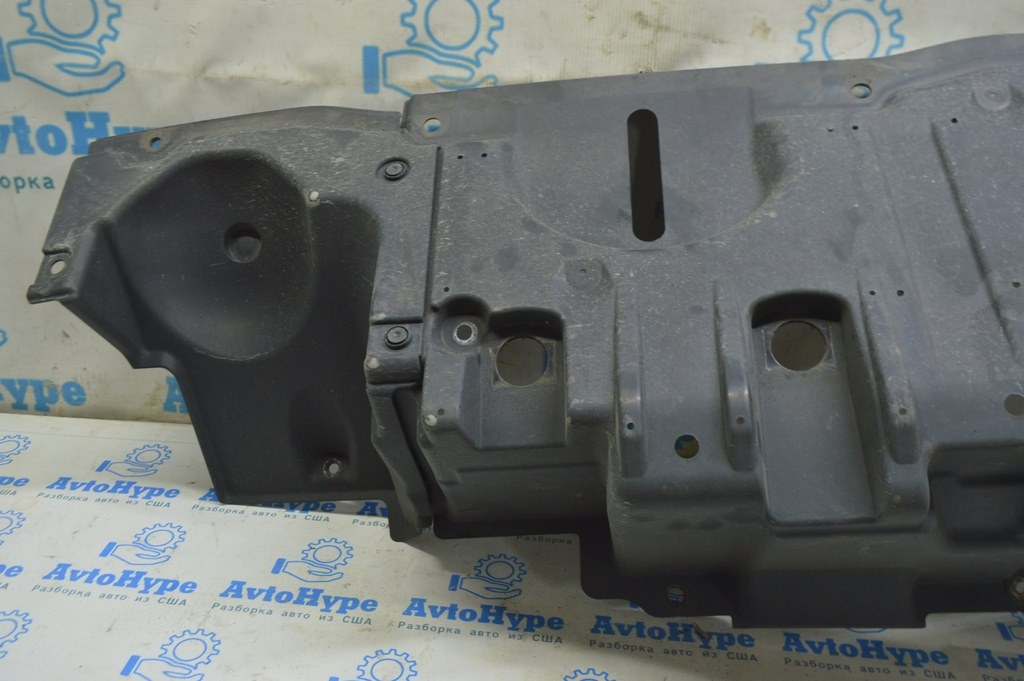 Защита заднего бампера левая Honda Clarity 18-21 usa