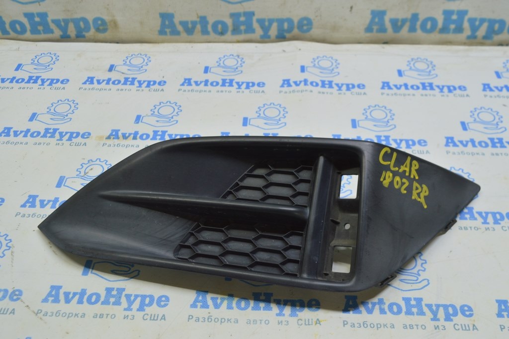 Решетка заднего бампера правая Honda Clarity 18-21 usa структура