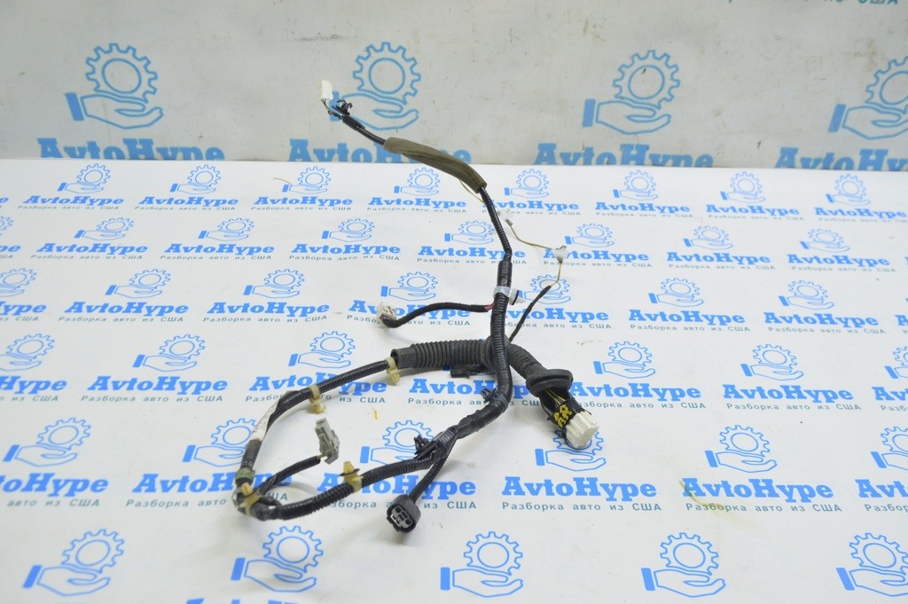 Проводка двери задней правой Honda Clarity 18-21 usa