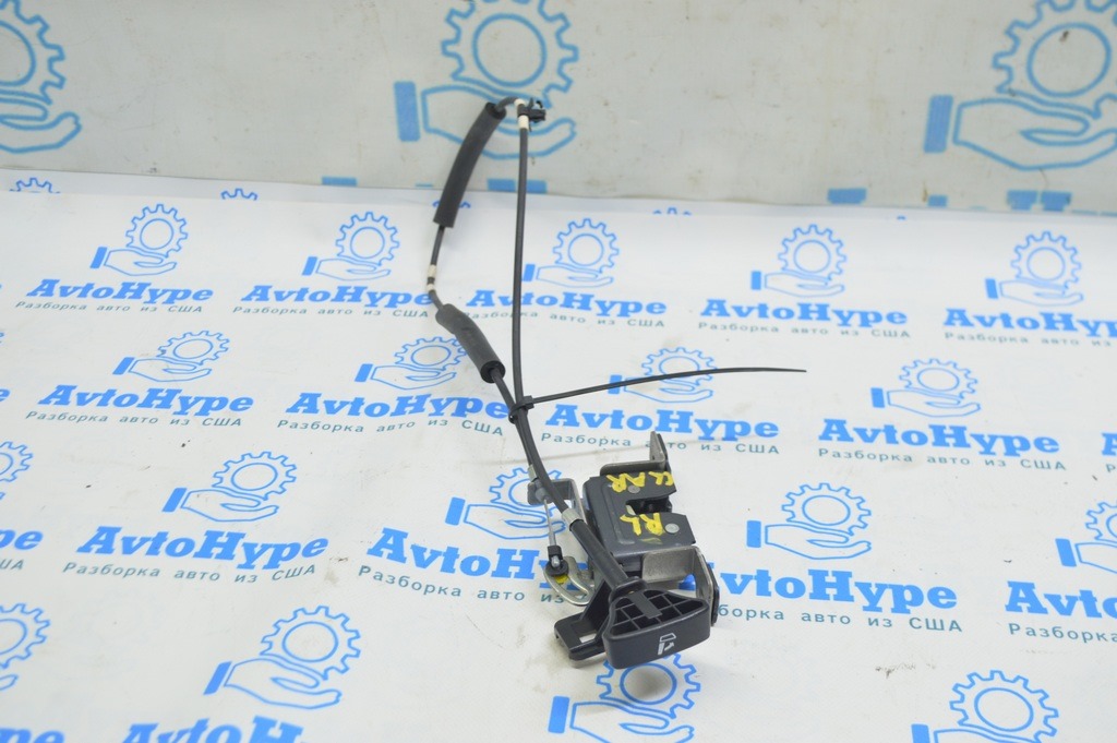 Ручка откидывания заднего сиденья левая Honda Clarity 18-21 usa с тросом