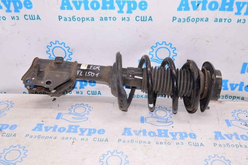 Четверть крыло задняя правая Ford Escape MK3 13- (08) синий цвет с батоном крыши