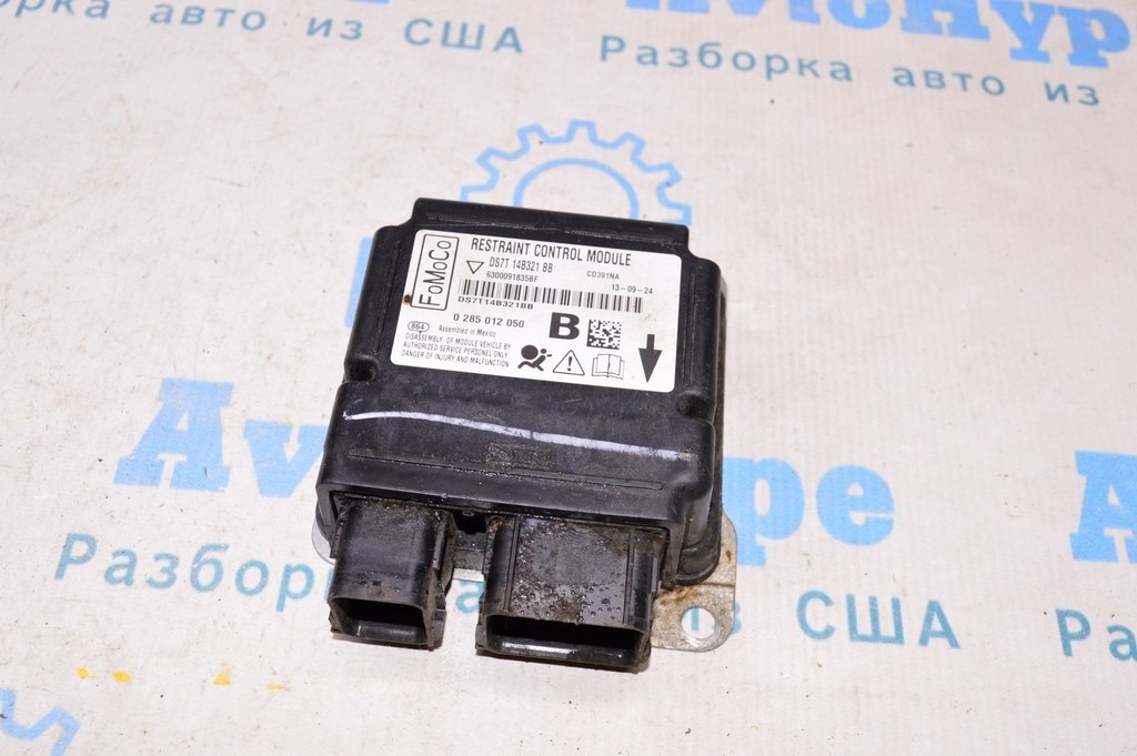 Модуль srs airbag компьютер подушек безопасности Ford Fusion mk5 13- (01) OK