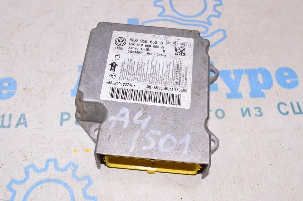 Модуль srs airbag компьютер подушек безопасности Audi a4 b8 08-16 (01)