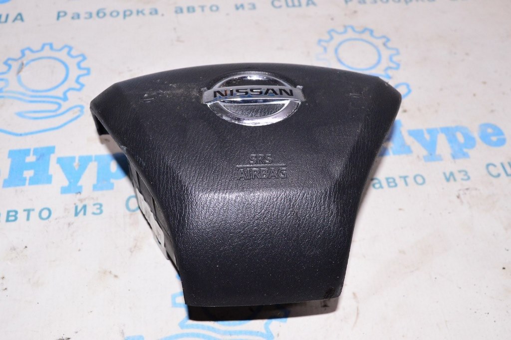 Подушка безопасности airbag в руль водительская Nissan Pathfinder 13-