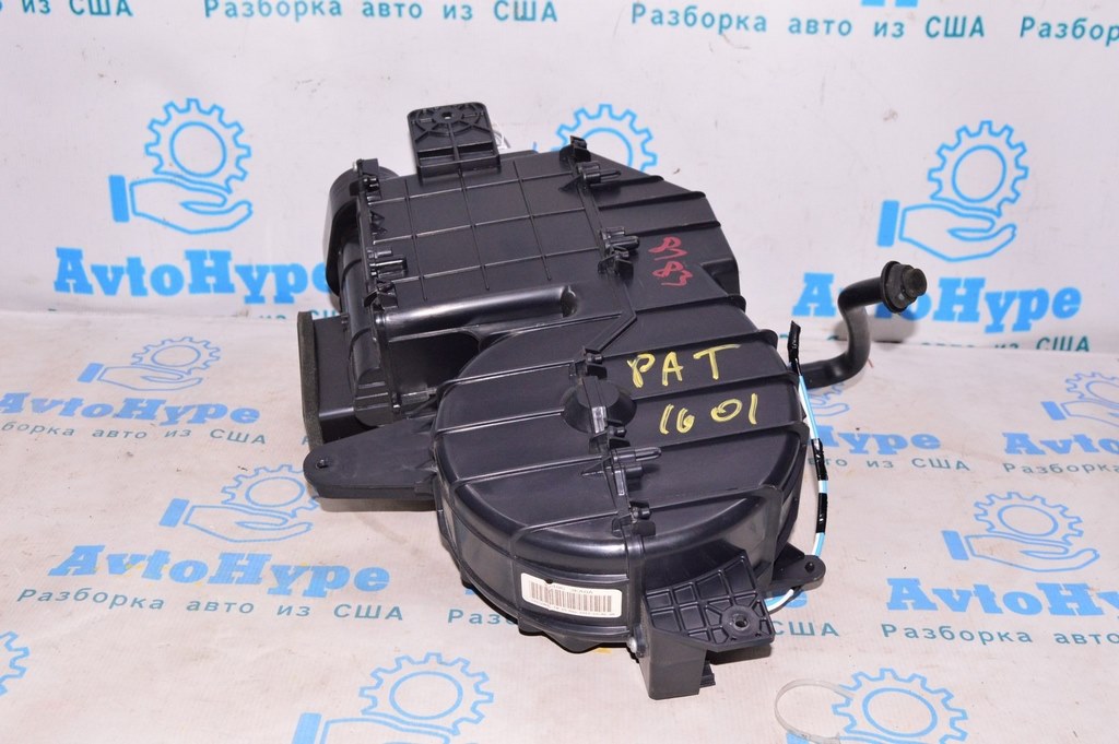 Печка в сборе 3й ряд Nissan Pathfinder 13- (01)