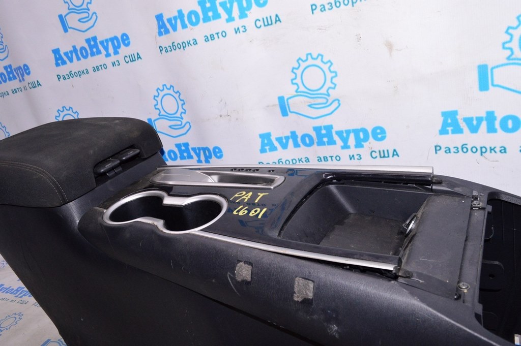 Верхняя накладка центральной консоли  Nissan Pathfinder 13-