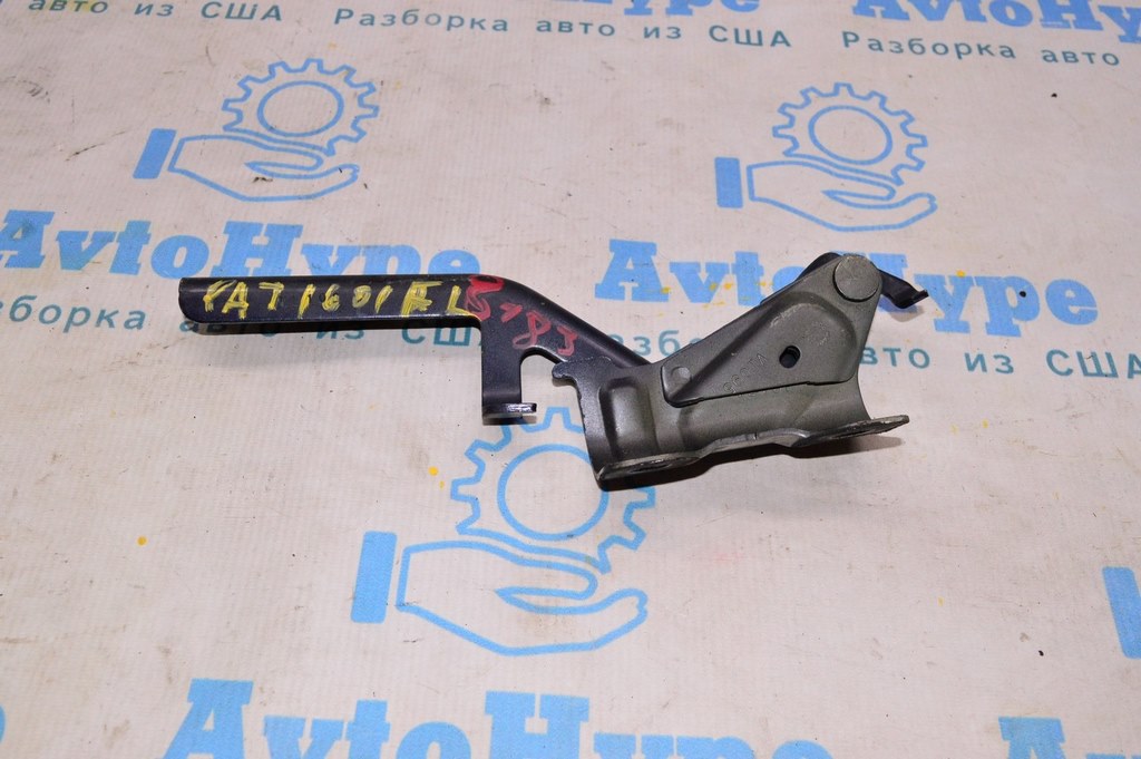 Петля капота левая Nissan Pathfinder 13-