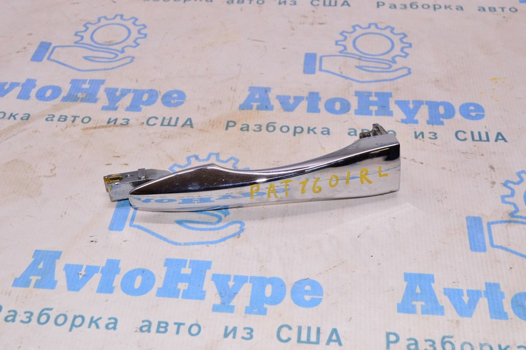 Ручка двери внешняя зад лев Nissan Pathfinder 13- хром