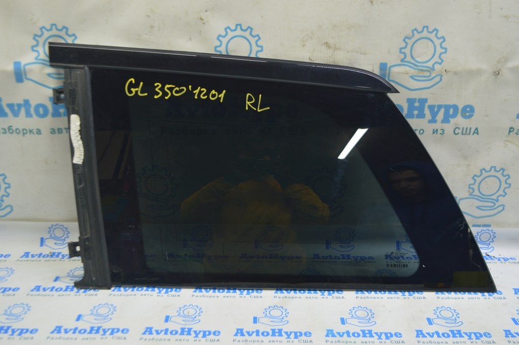 Форточка (глухое стекло) задняя левая Mercedes X164 GL