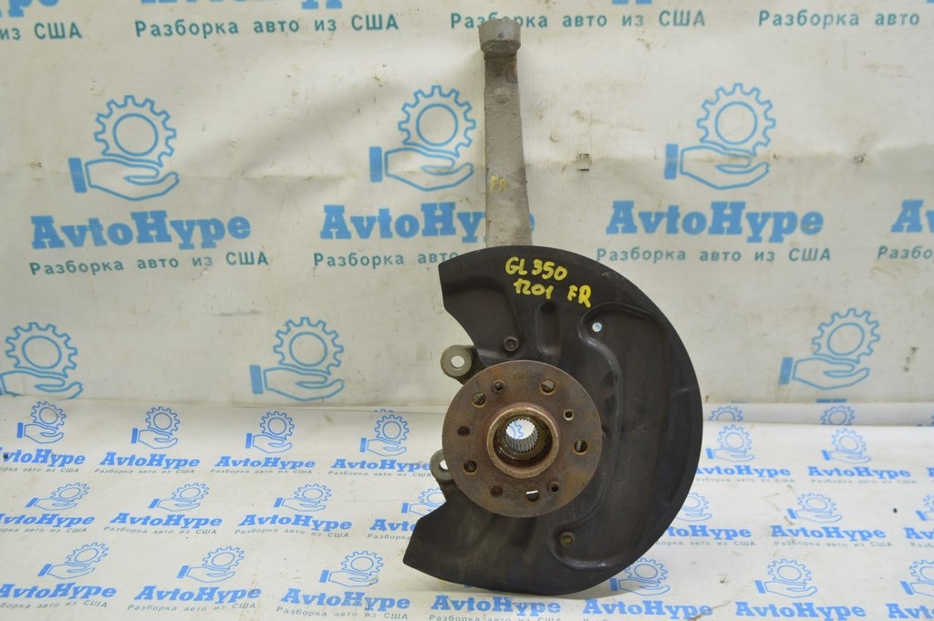 Цапфа со ступицей перед прав Mercedes X164 GL (01) с кожухом 71т км