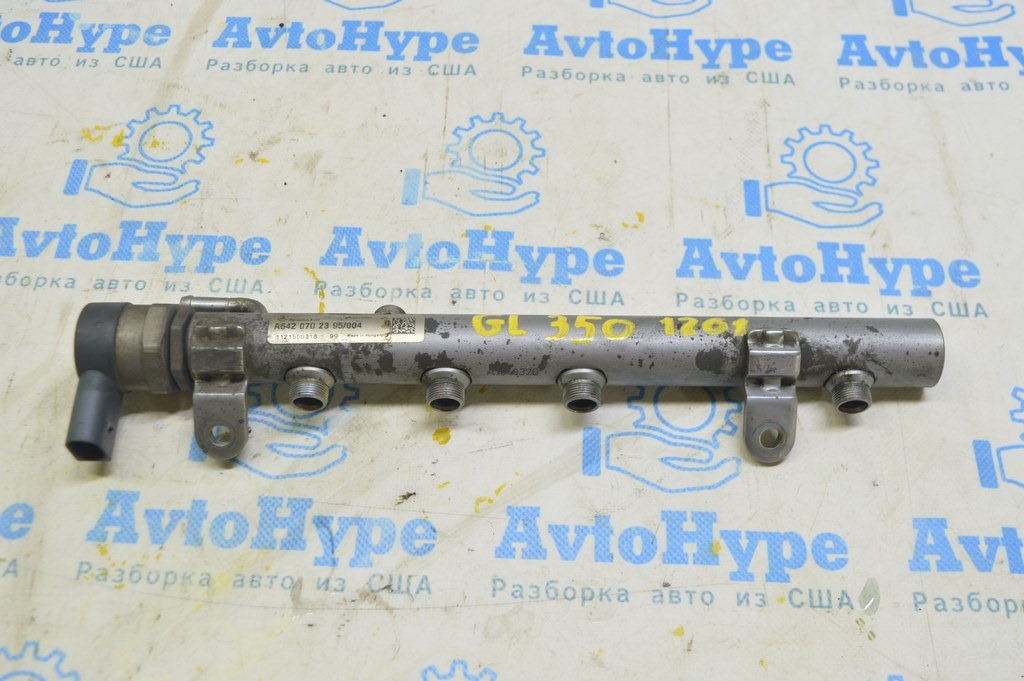 Топливная рейка левая Mercedes X164 GL350 3.0d с датчиком