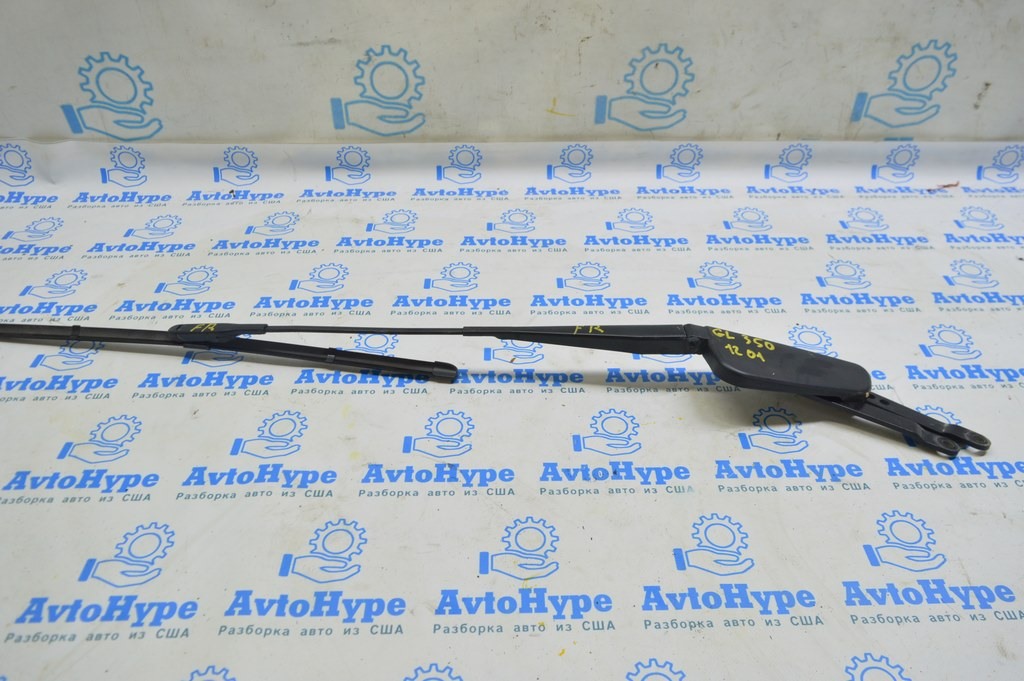 Поводок дворника прав Mercedes X164 GL W164 ML