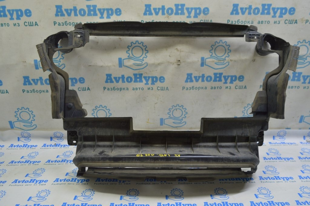 Дефлектор радиатора центр Mercedes X164 GL W164 ML 450 500 550