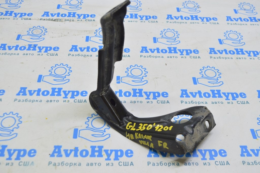 Крепление передней защиты двигателя правая Mercedes X164 GL