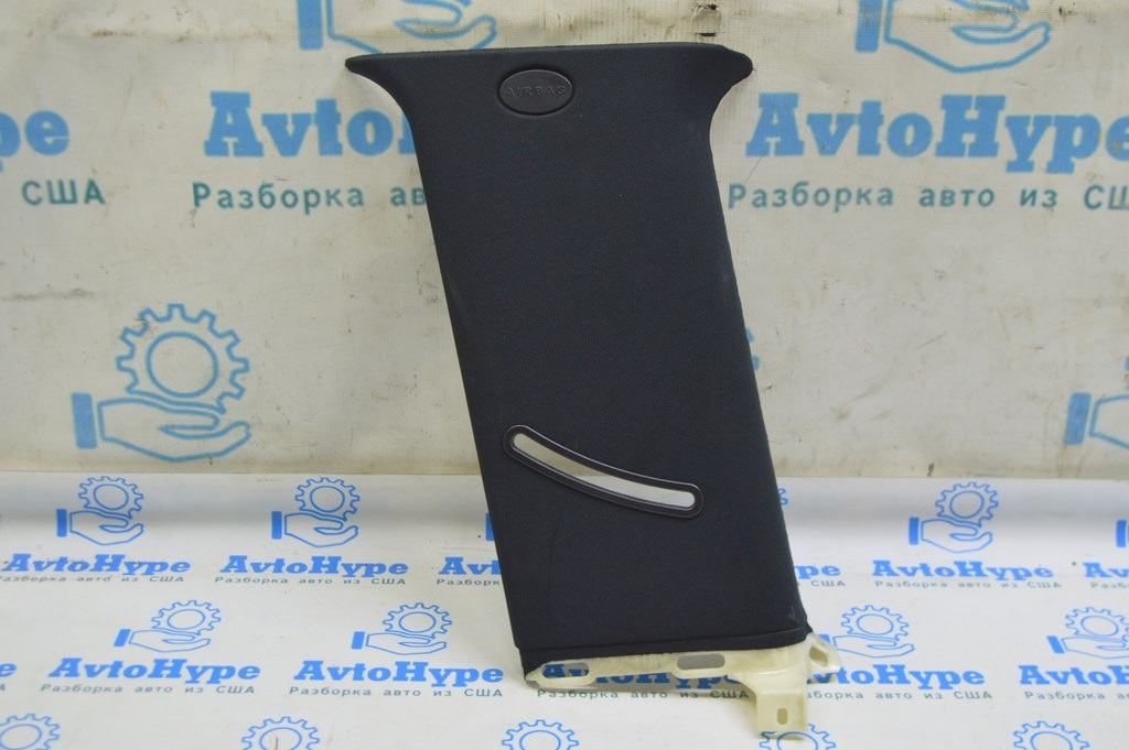 Накладка задней стойки передняя правая Mercedes X164 GL черн