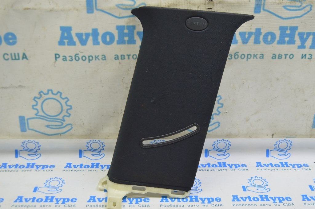 Накладка задней стойки передняя левая Mercedes X164 GL черн