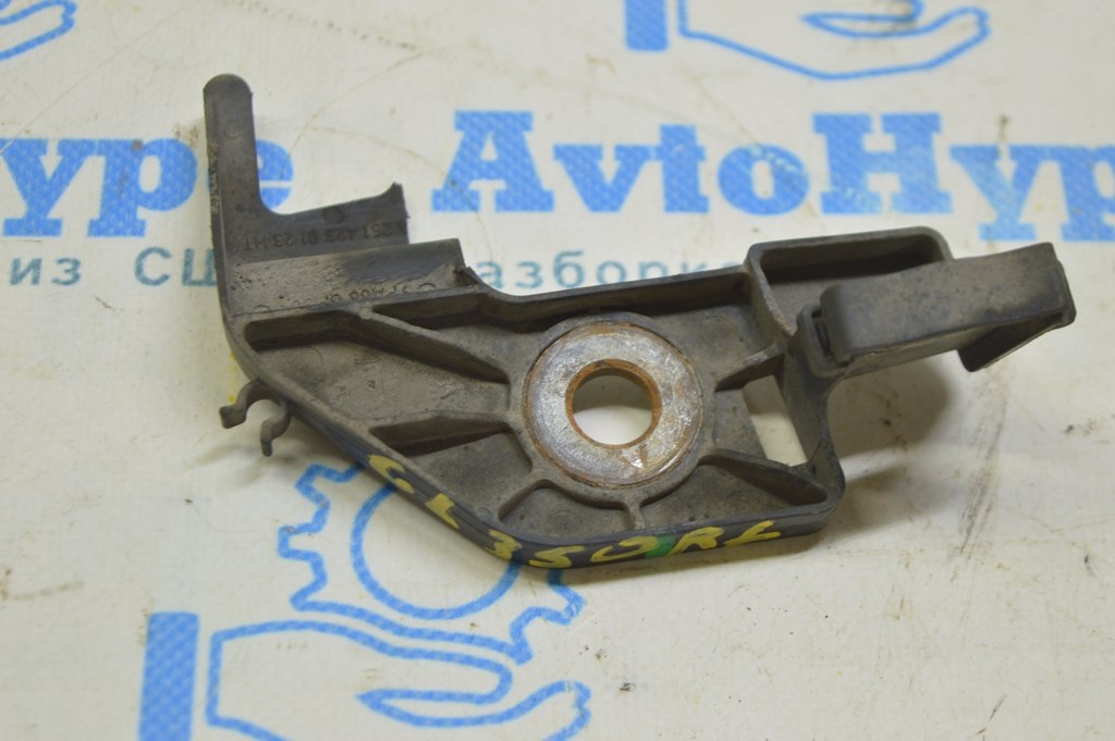 Крепление шланга тормозного зад лев Mercedes X164 GL W164 ML W251 R (01) надлом