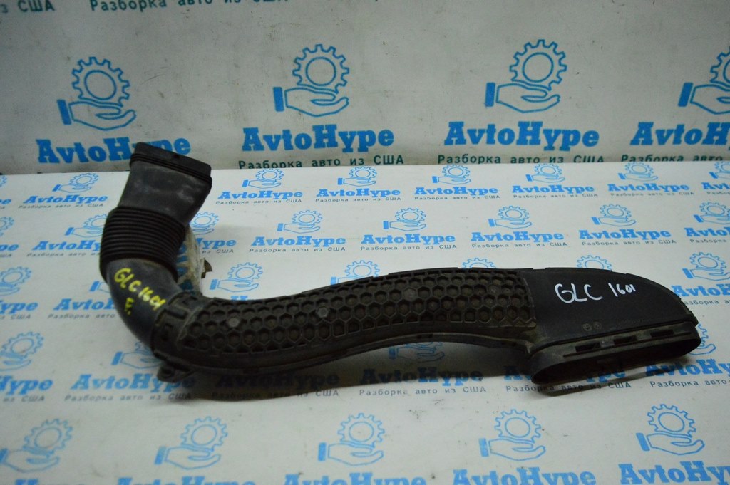 Воздуховод на фильтр Mercedes GLC 16-19 2.0
